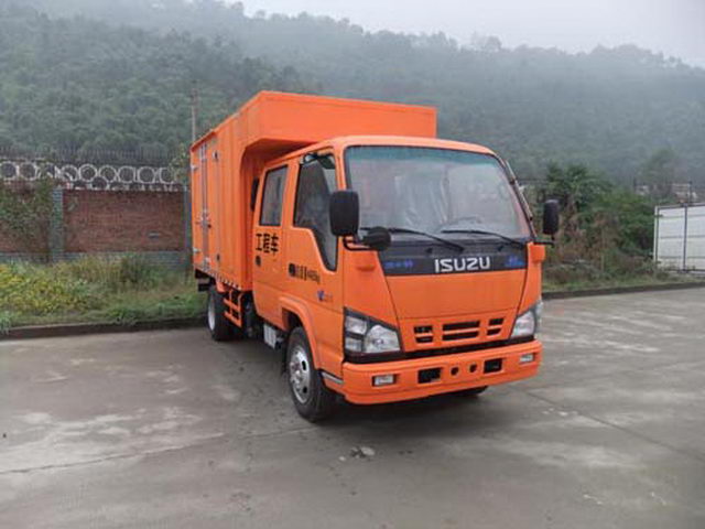 ISUZU 4X2 / 4X4 هندسة طوارئ هندسة / شاحنة