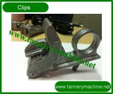 Middle Size Toggling Clips for Sheep and Goat Skin