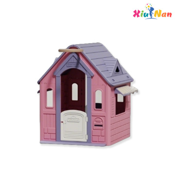 Stylish Simple Playhouse for Children's Room