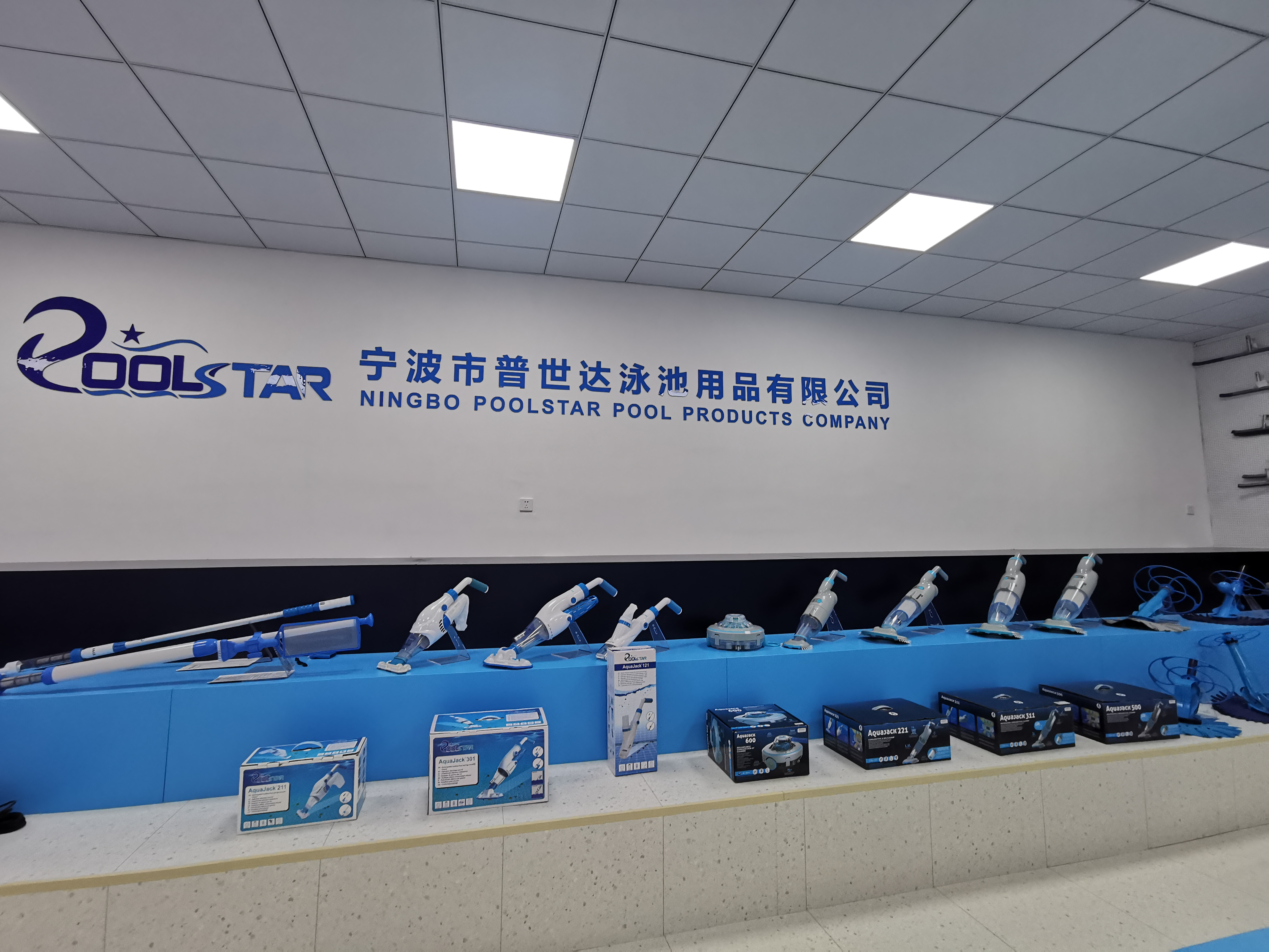 Black Weatherproof Swimming Pool Heating System Solar Collectors 20' Long Solar Panels Kit for Pool Warm