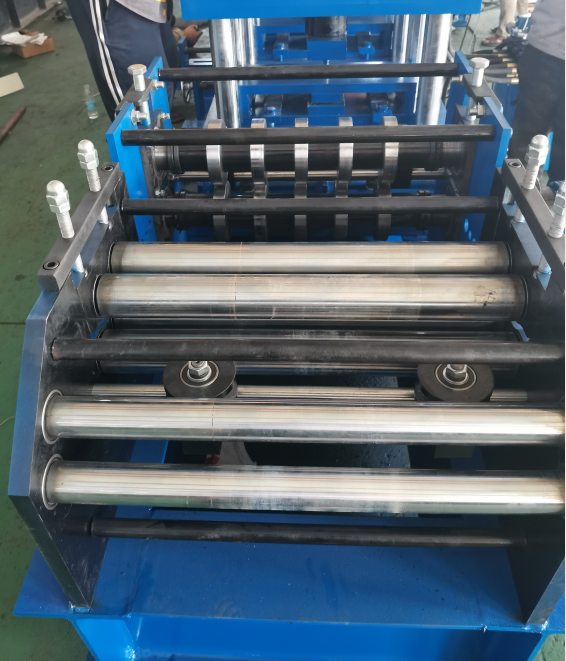 Automatic High Speed Strut Channel CUZ Purlin Roofing Sheet Cold Roll Forming Machine Lipped  Making Machine Stud and Track Mach