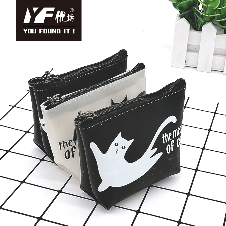 Cartoon cat style silicon cion purse