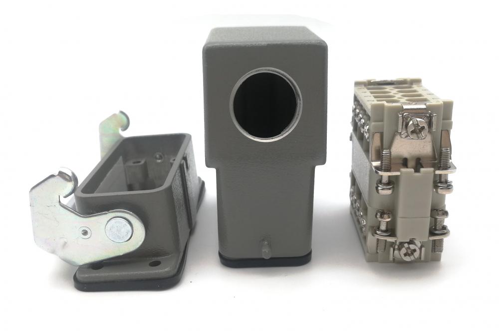 robuster Industriestecker heavy duty industrial plug