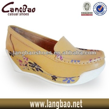 branded lady leisure shoes