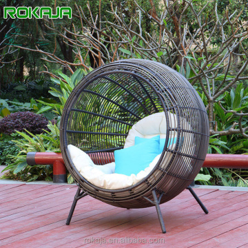 Bird's Nest Lounge Chair Sofa: Outdoor Rattan Wicker Egg Chair