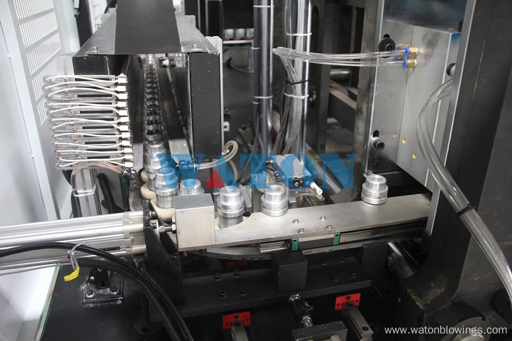 Big bottle pet blow molding machine