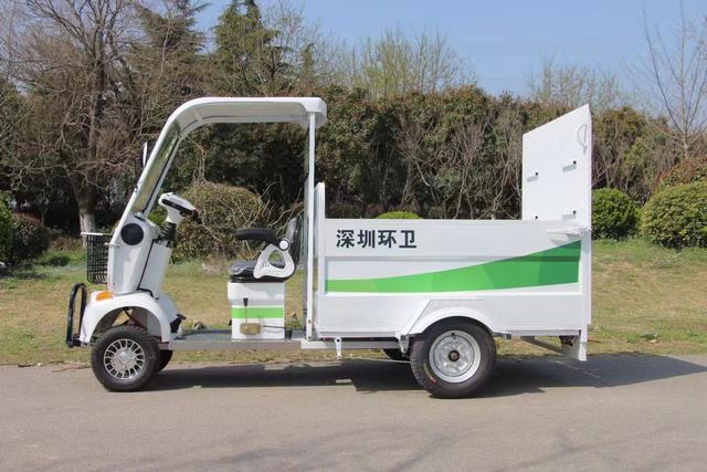 شاحنة نقل القمامة الكهربائية أربع عجلات
