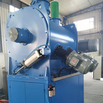 Automatic plough and rake type mixer