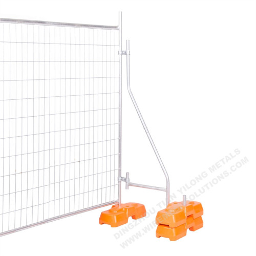 Temporary Fencing With Plastic Concrete Block