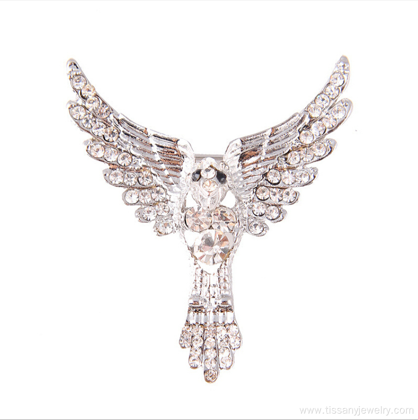 Fashion new eagle brooch