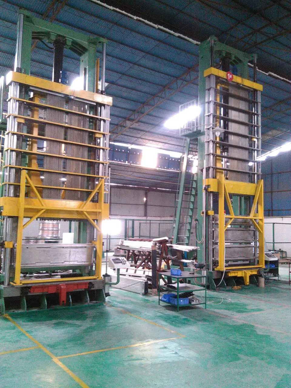 Efficient and Durable Ring Inserting and Loading Machine