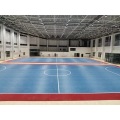 Umweltfreundliche Kunststoff-Sportbodenschutzmatte 4,5 mm Vinyl-PVC-Sporthallen-Fußballplatz-Bodenbelag Futsal-Bodenmatte