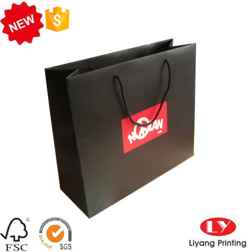 Black matte custom paper gift packaging bag