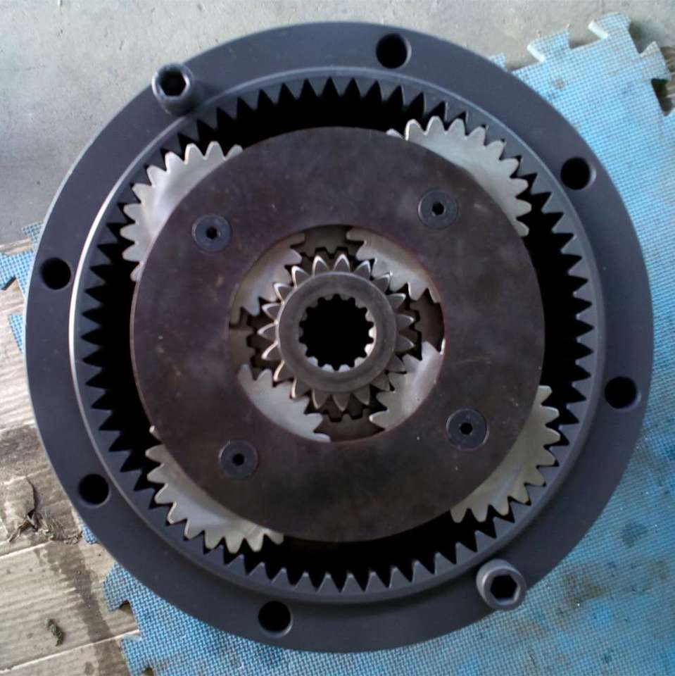 CX130 Swing Gearbox