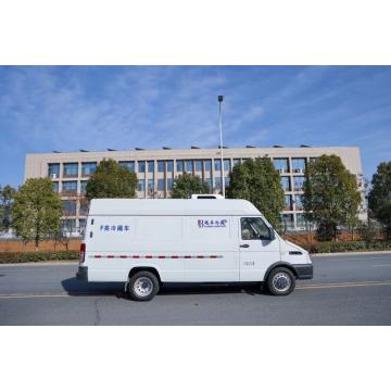 Hot selling 3T diesel engine refrigerated truck