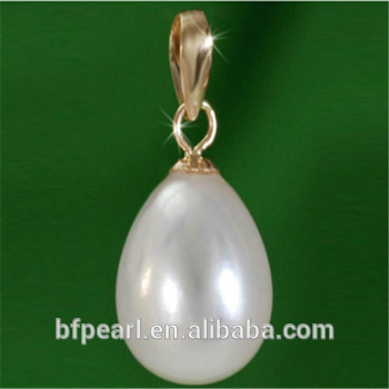 Grade AAA 8-9mm White Round Fresh Water Pearl Pendent