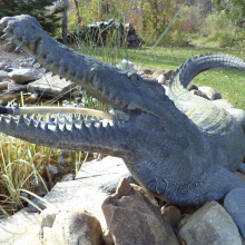 High quality large size bronze crocodile sculpture