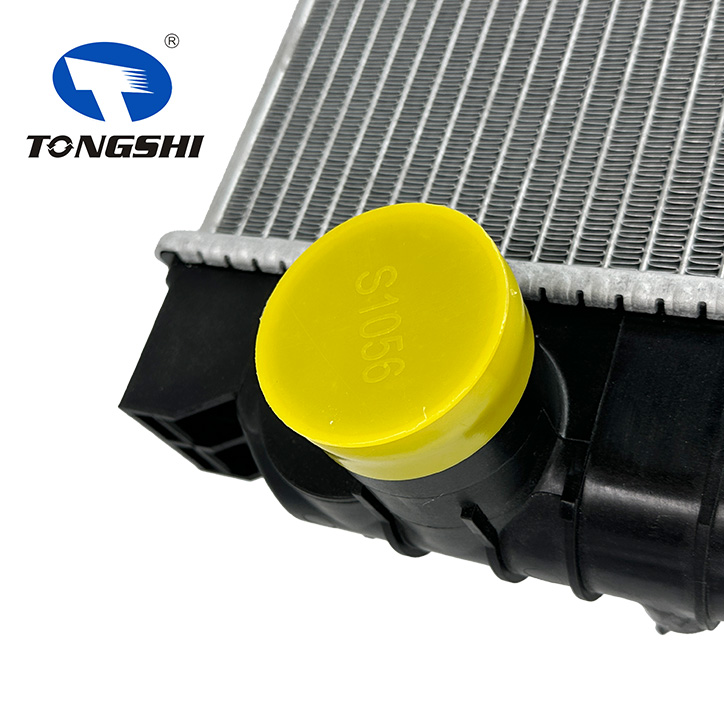Truck Radiator for HINO 500 FG/GH Euro 5 2013 ,16041-E0570 Truck Radiator for HINO 500 FG/GH Euro 5 2013 ,16041-E0570