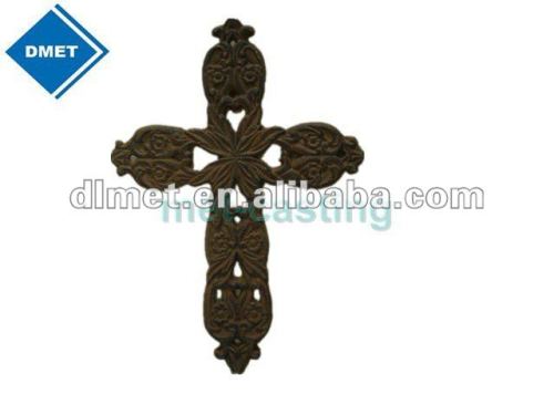 iron wall decor crosses