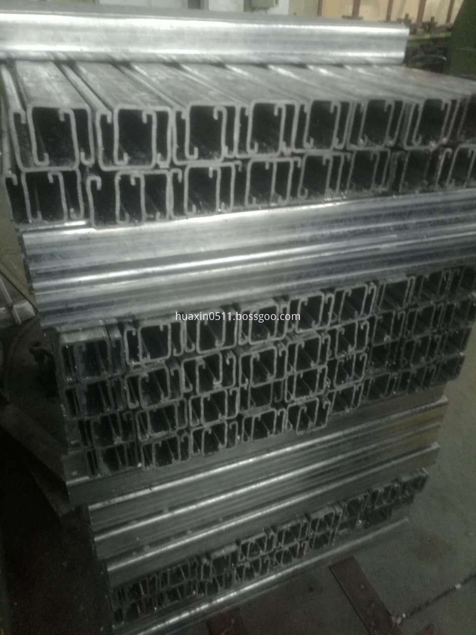 Galvanized Punching C Type Channel Steel