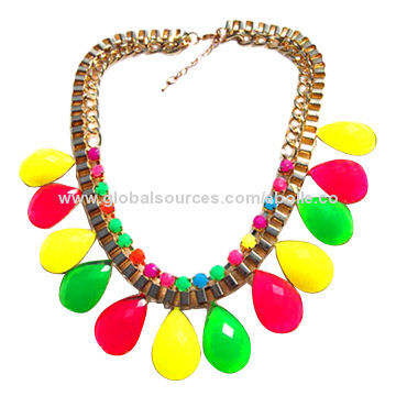 Colorful Teardrop-shaped Beaded Necklace, Necessity for Summer and Spring