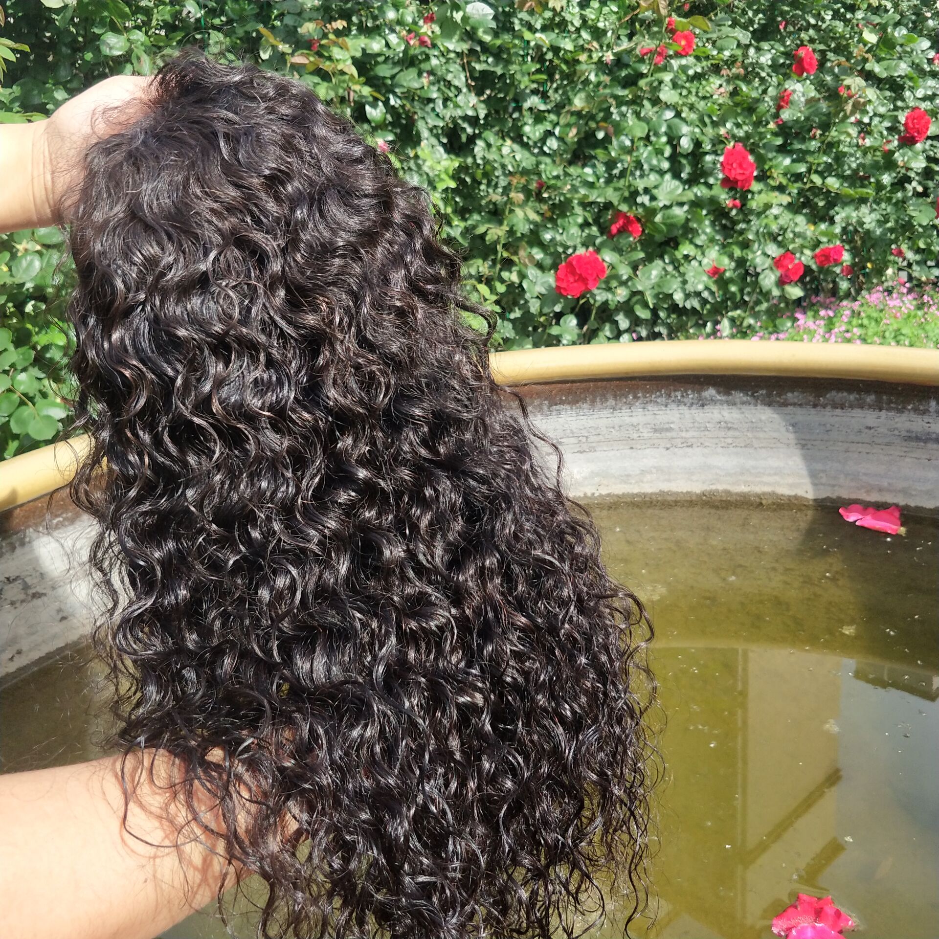 Brazilian Virgin Raw Hair Curly Water Wave Glueless Wigs Human Hair Wig Lace Front 4*4 Closure Lace Wig Vendors