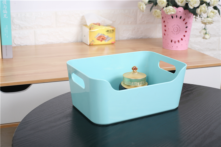 Factory direct-wholesale-Home Office plastic storage box Latch Box with carrying handle Sky blue pink customized OEM Blue