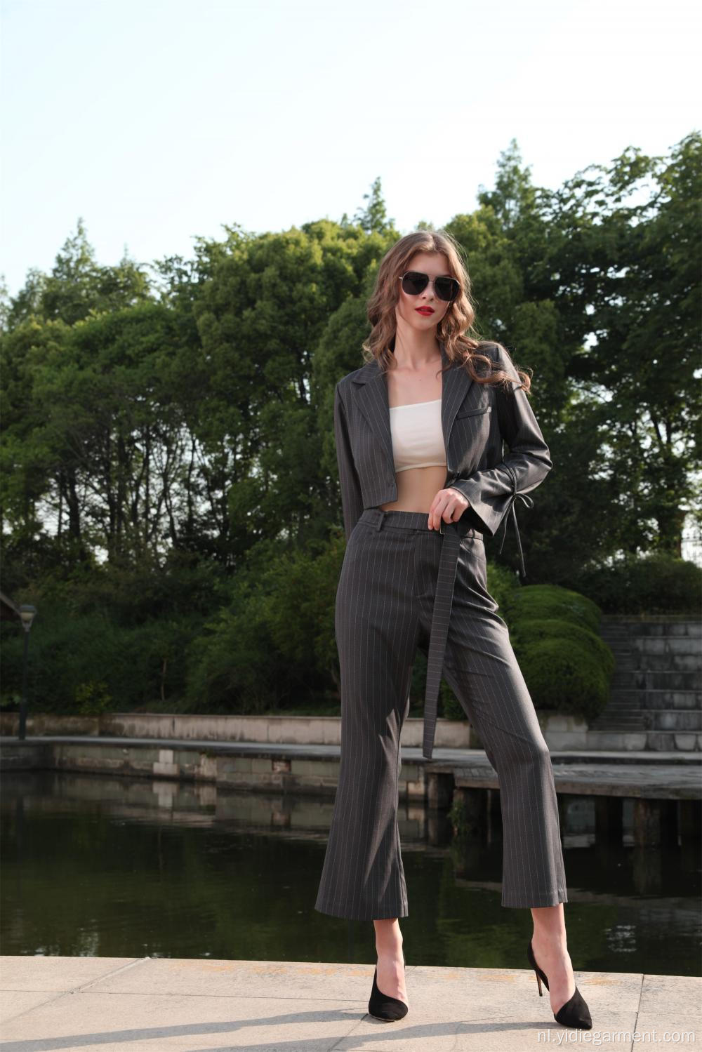 Gestreepte cropped blazer en broek voor dames