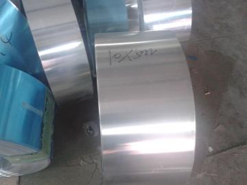 Anodized aluminum foil for lamp reflector