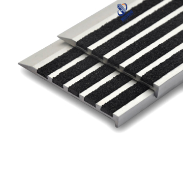 Curved aluminum base anti slip carborundum stair treads and nosings