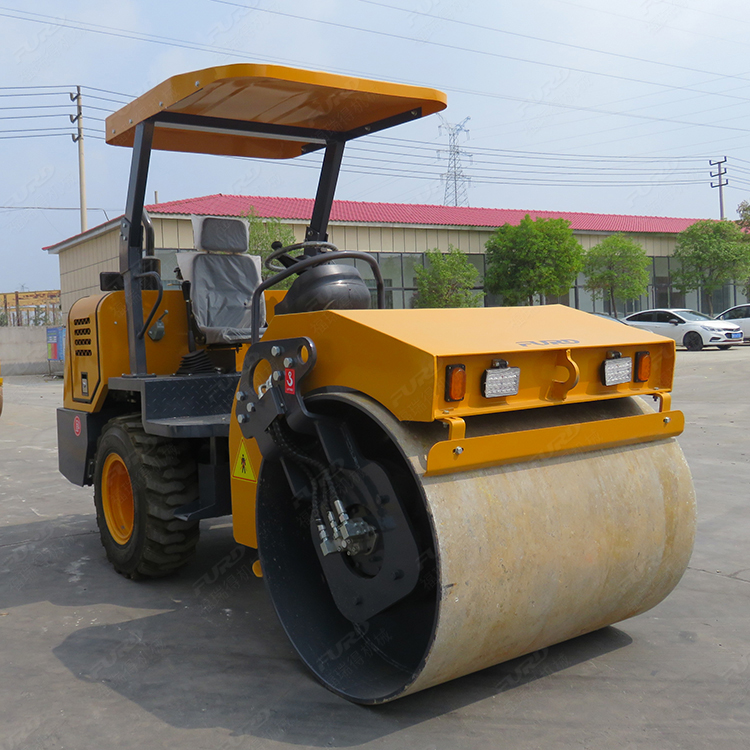 TOP de la marca china Fyl-D203 3TON Single Drum Compactor Vibratory Soil Roader Roller Precio