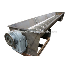Auger screw conveyor for gravel