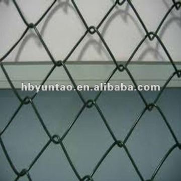 chain link fence weave