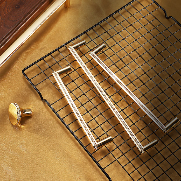 Elmas dekorlu dolap topuzu çekme kolu Diamond decor cabinet knob pull handle