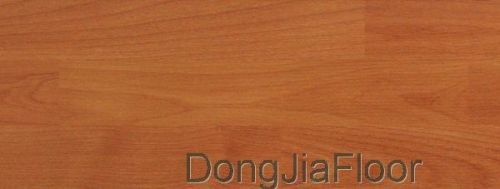 Laminate flooring - Cherry