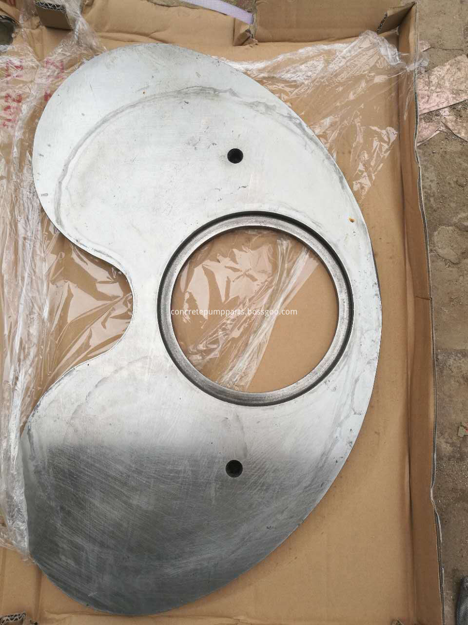 Schwing Concrete Pump Kidney Plate 