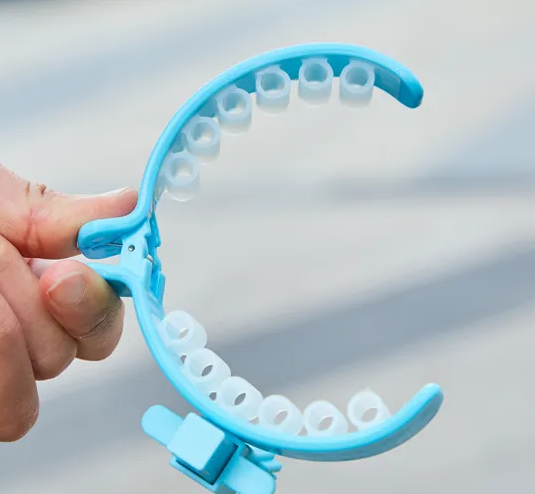 डॉग पूप पॉपर बैग क्लिप Dog Poop Pooper Bag Clip