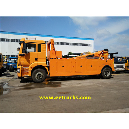 SHACMAN 10 Ton Light Duty Truck Cranes