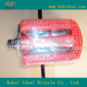 Red kids bike pedal without ball/children bike pedal