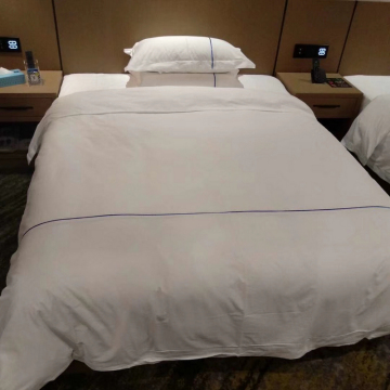180T WHITE  FLAT SHEET FOR HOTEL