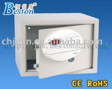 Hotel and Resorts safe