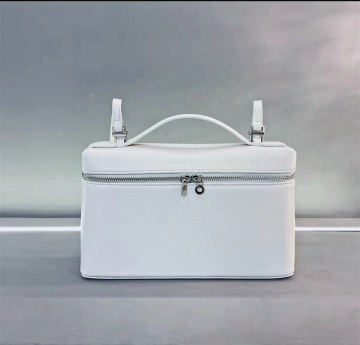 Exquisite Design Genuine Leather Ladies Pillow Crossbody Bag