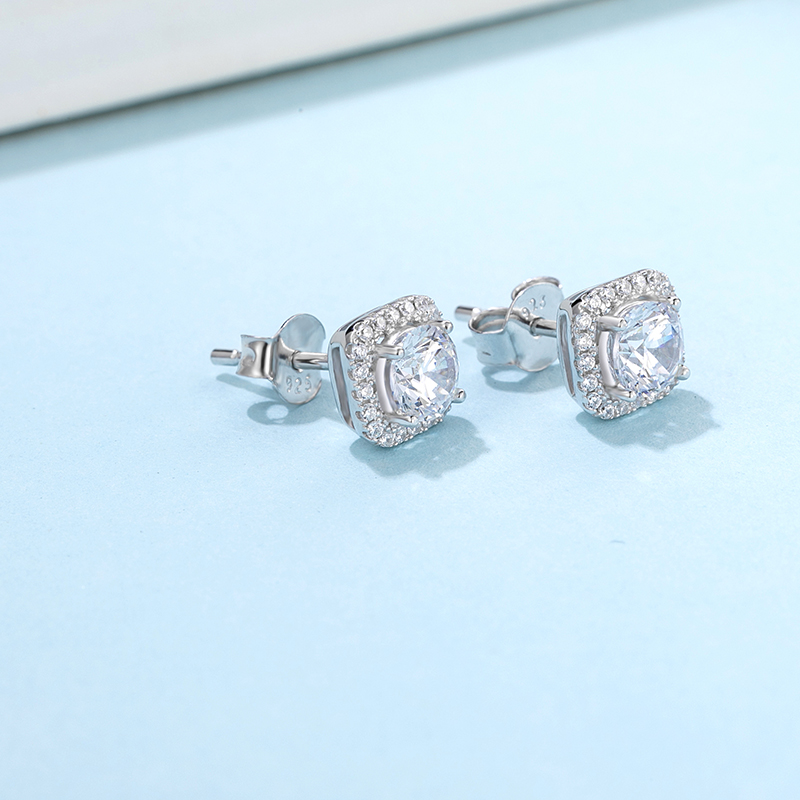 Baroque Style Luxury  925 Sterling Silver Moissanite Women Engagement Square Prongs Multiple Diamond Wedding Party Stud Earrings