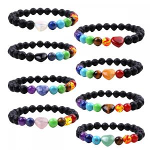 Gemstone 7 Chakra Guérison Reiki Stretch Bracelet Black Lava Pierre avec des bracelets élastiques de charme de coeur cristallin pour hommes femmes