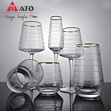 Clear Horizontal Stripes Design Glass wine glass