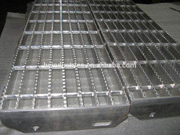 Aluminum Manhole Step/Aluminum Stair Treads/Aluminum Safety Stair Treads