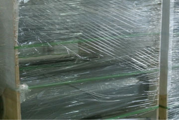 Flame retardant polyester Films