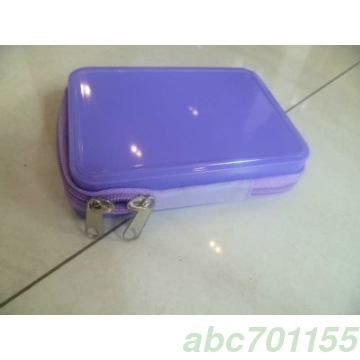Rectangular tin purse with zipper