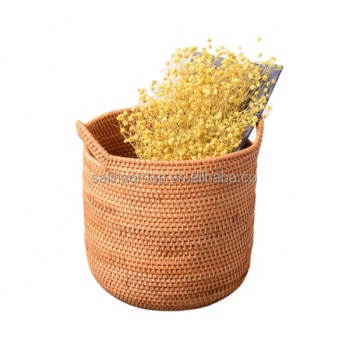 Handmade Vine Weaving Large Capacity Fashion Storage Basket with Handle