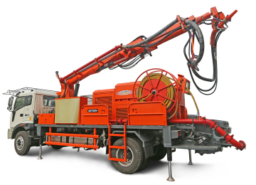 Vehicle mounted concrete sprayer